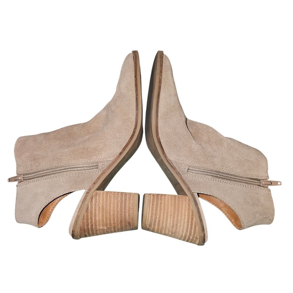Lucky Brand Leather Elegant Beige Ankle Booties Boots Shoes - Picture 6 of 12